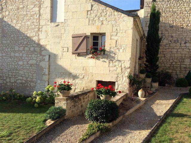 Domaine Du Heron Chinon Exteriör bild